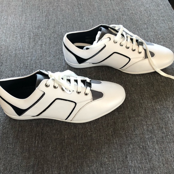 Versace sneakers - Picture 2 of 5